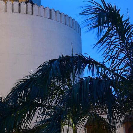 Hotel Fort Chandragupt ジャイプール エクステリア 写真