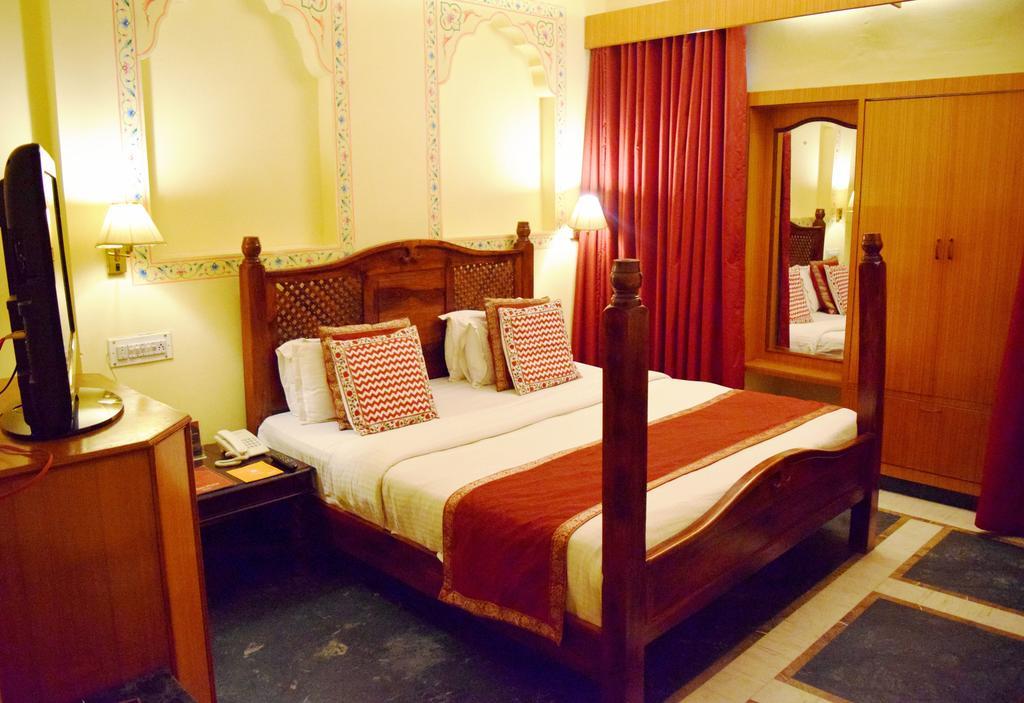 Hotel Fort Chandragupt ジャイプール 部屋 写真